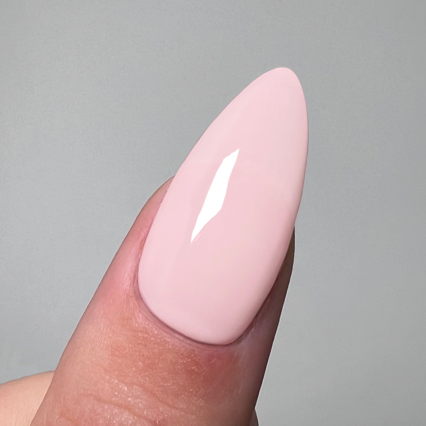Coloured Rubber Base Coat (#06)