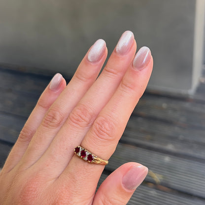 Nude Magnetic cat eye gel polish (#156)