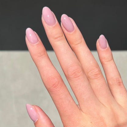 Coloured Rubber Base Coat (#04)