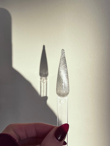 Silver Magnetic cat eye gel polish (#108)