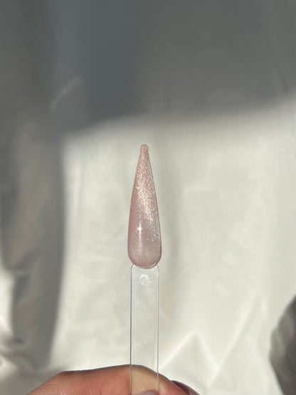 Nude Magnetic cat eye gel polish (#112)