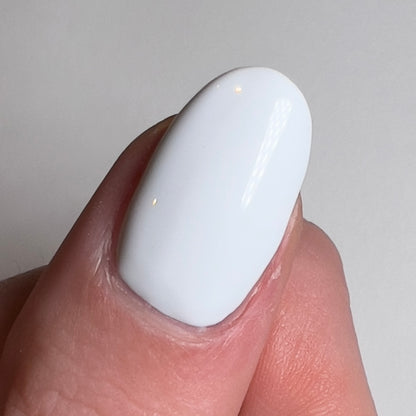 Whitest White (#32) HEMA-FREE