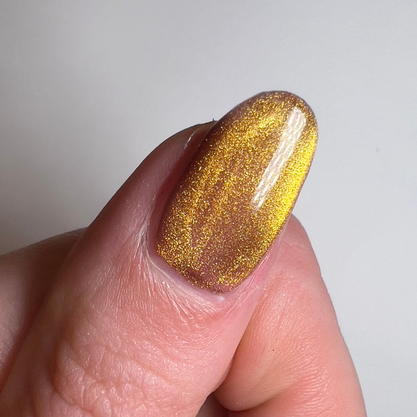 Gold Magnetic cat eye gel polish (#111)