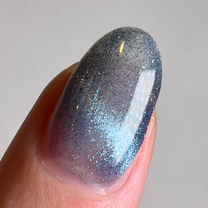 Light Blue Magnetic cat eye gel polish (#118)
